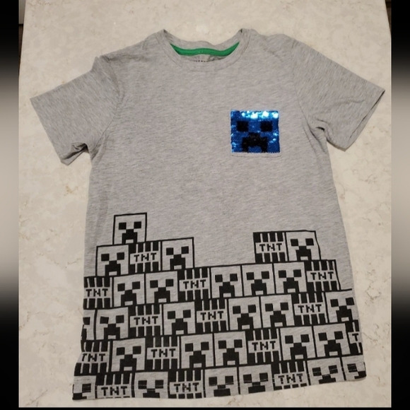 Mojang Mindcraft Reversible Pocket tee - Picture 2 of 7